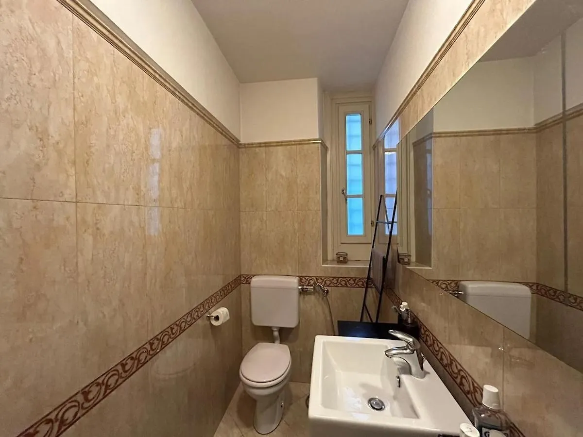 Apartment Incantevole Bilocale Brescia Centro Storico